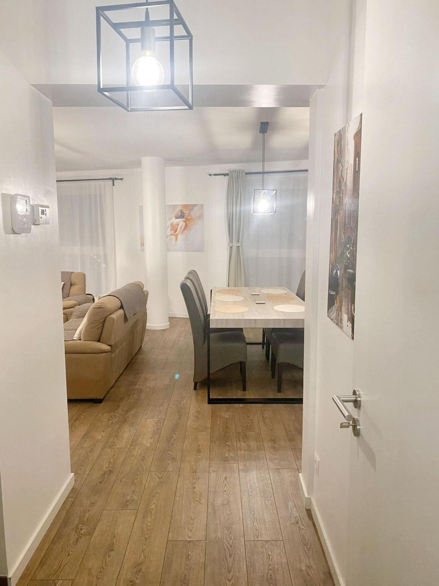 Modern Apartment In Cureghem Anderlecht 134 M² + Terrace Brüssel Exterior foto