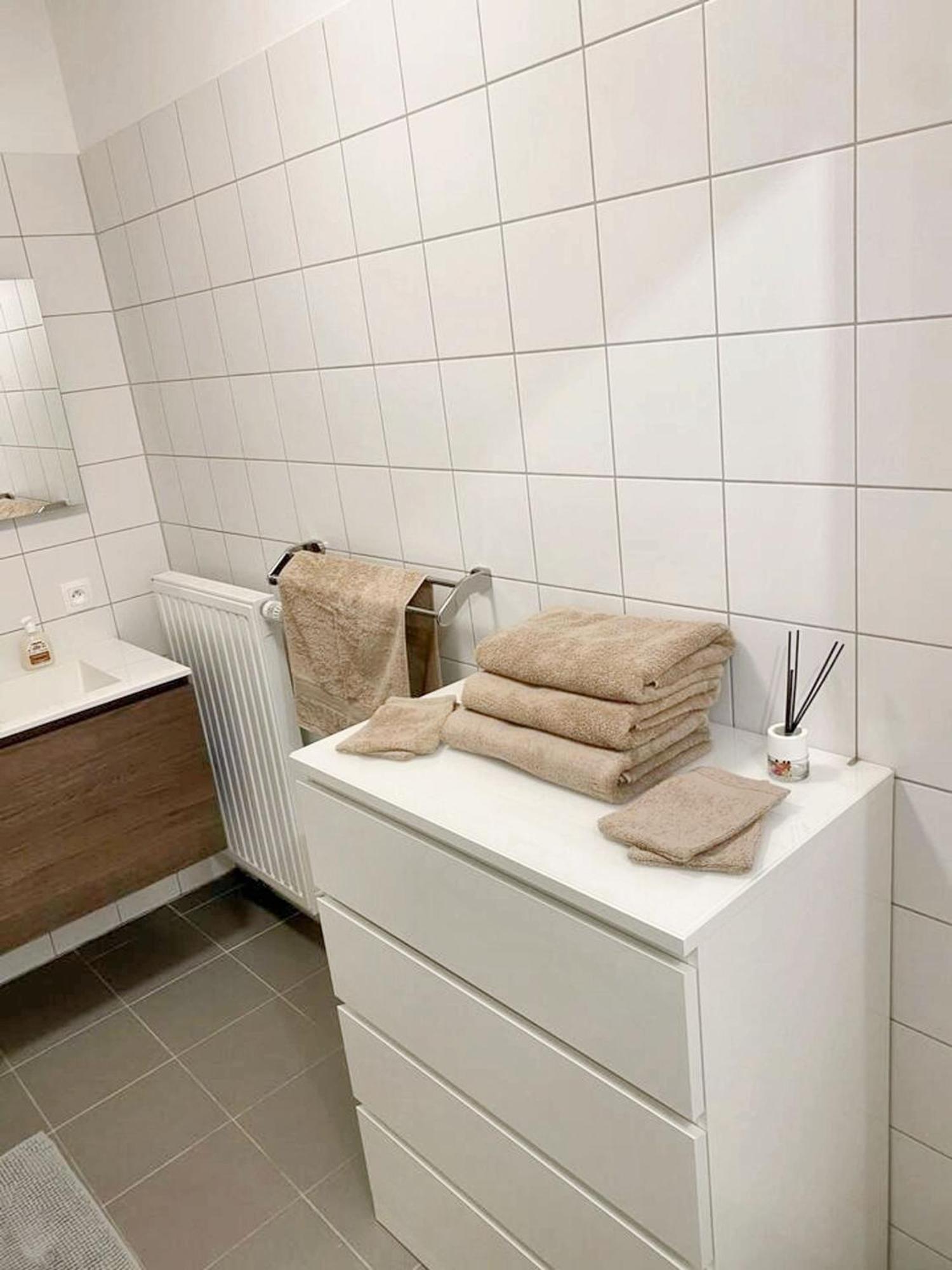 Modern Apartment In Cureghem Anderlecht 134 M² + Terrace Brüssel Exterior foto
