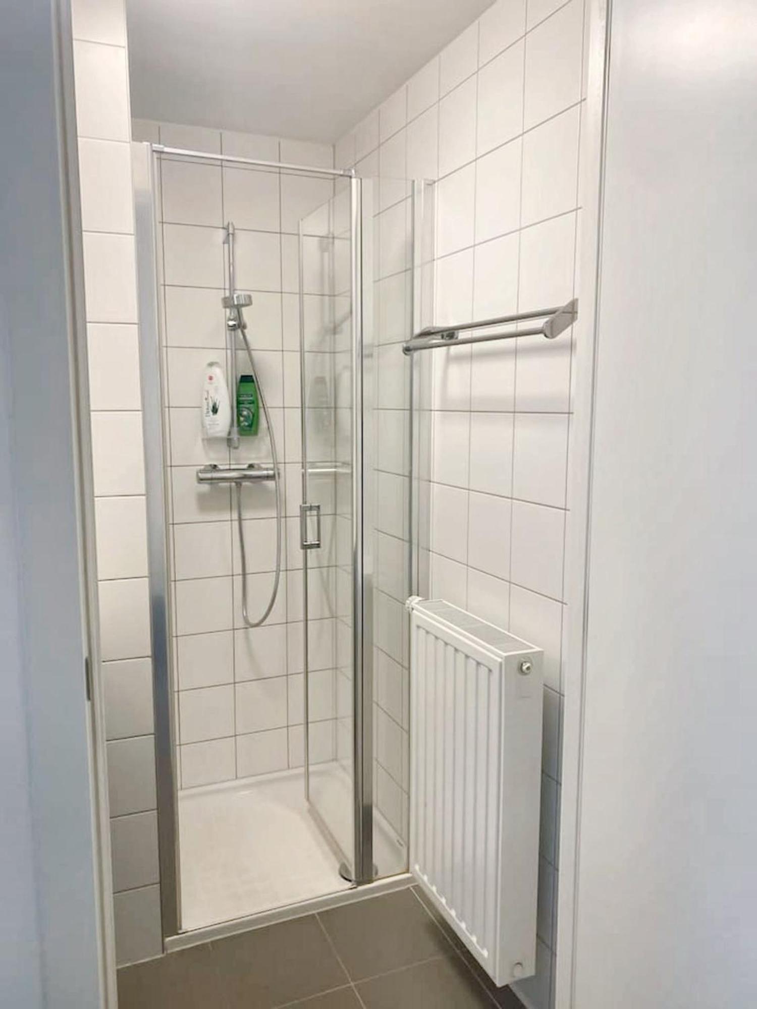 Modern Apartment In Cureghem Anderlecht 134 M² + Terrace Brüssel Exterior foto