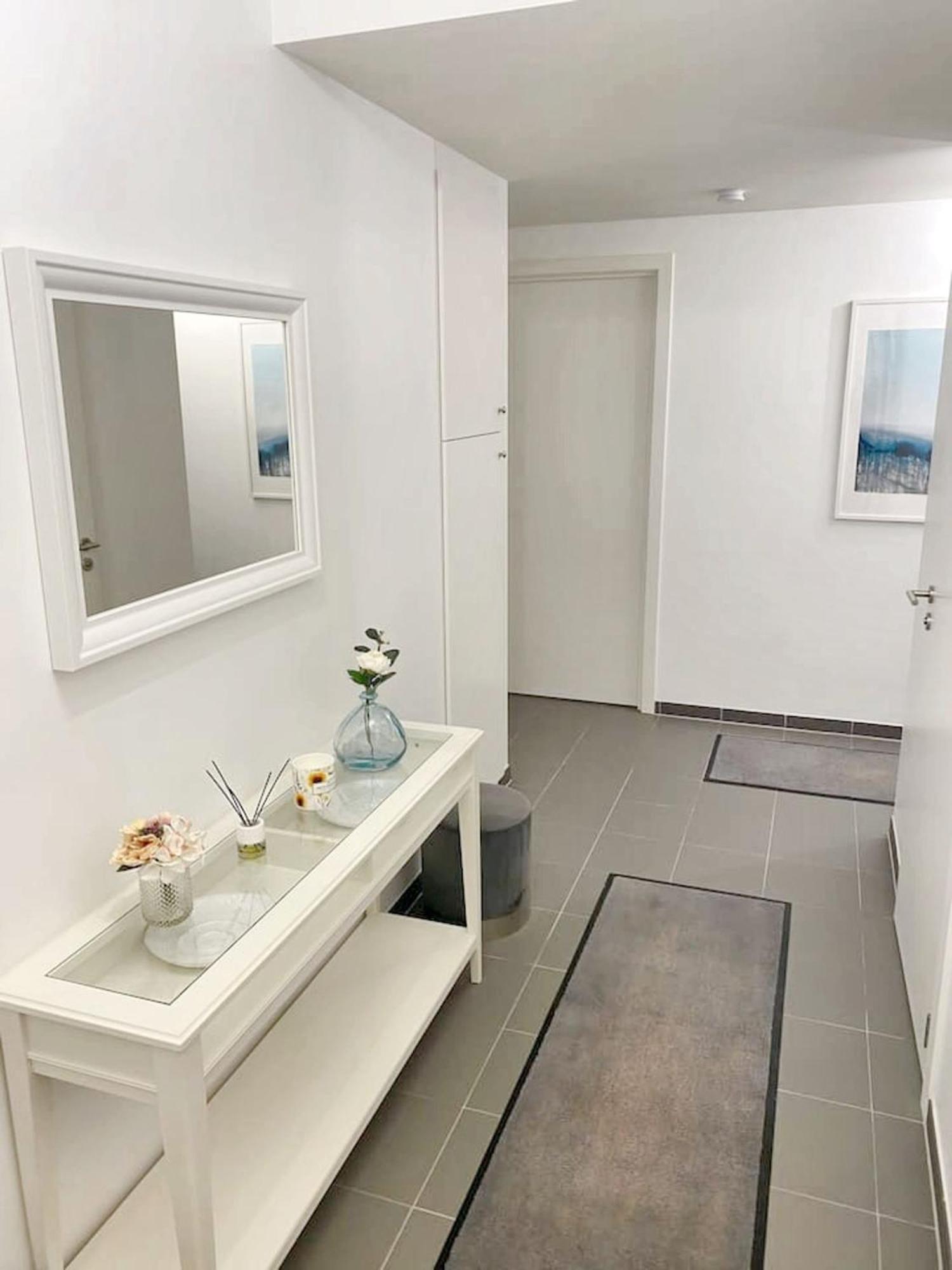 Modern Apartment In Cureghem Anderlecht 134 M² + Terrace Brüssel Exterior foto