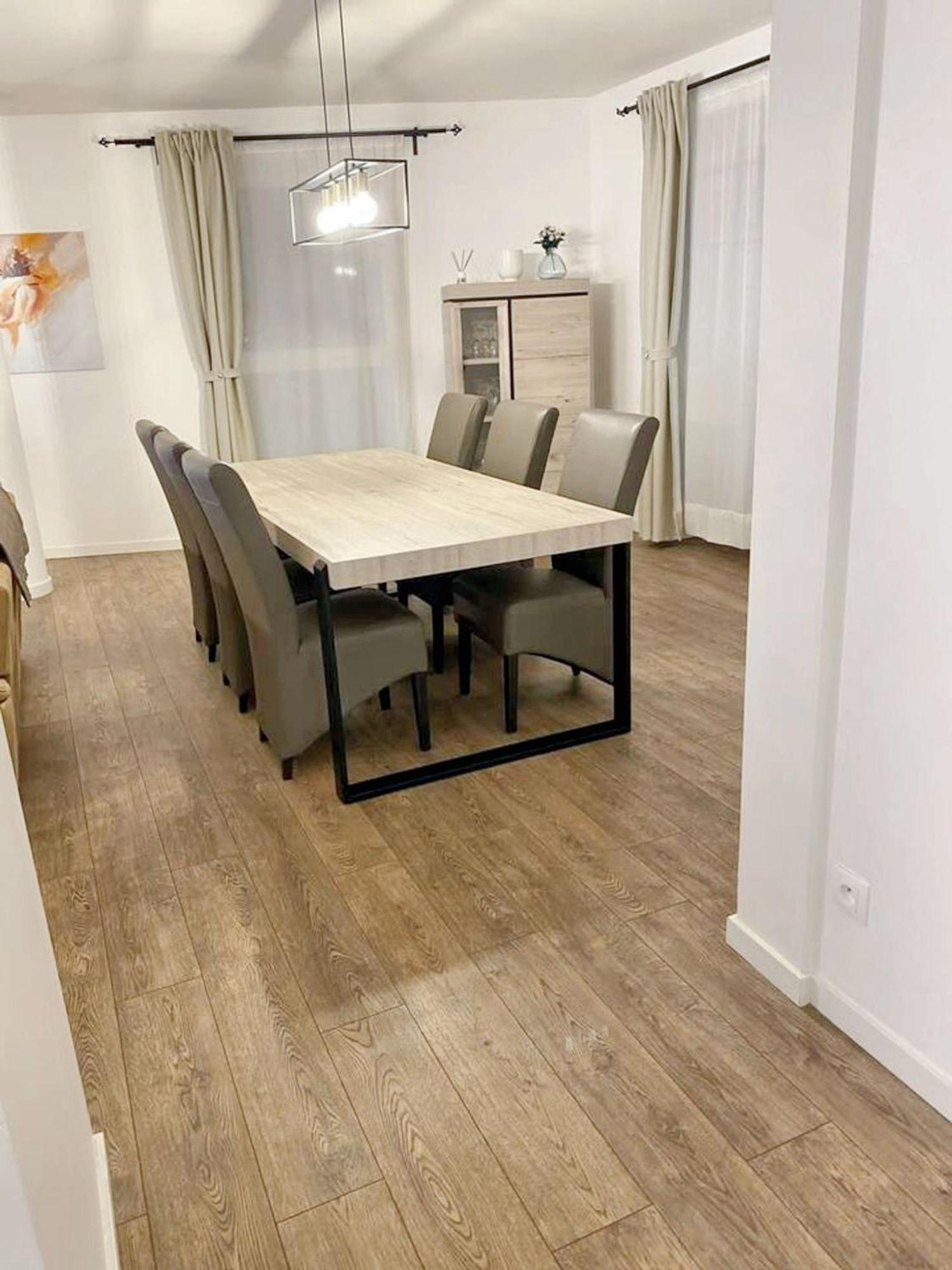 Modern Apartment In Cureghem Anderlecht 134 M² + Terrace Brüssel Exterior foto